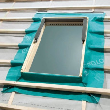 Ізоляційний комір FAKRO XDP – комплект ізоляції з овечої вовни для мансардних вікон