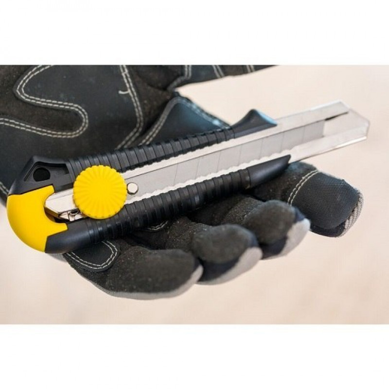 Нож Stanley 18 мм с ломаным лезвием, сменным лезвием и замком [0-10-418]