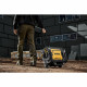 Сумка DeWalt Soft Storage на 18 инструментах на колесах с 27 карманами [DWST60107-1] с телескопической ручкой