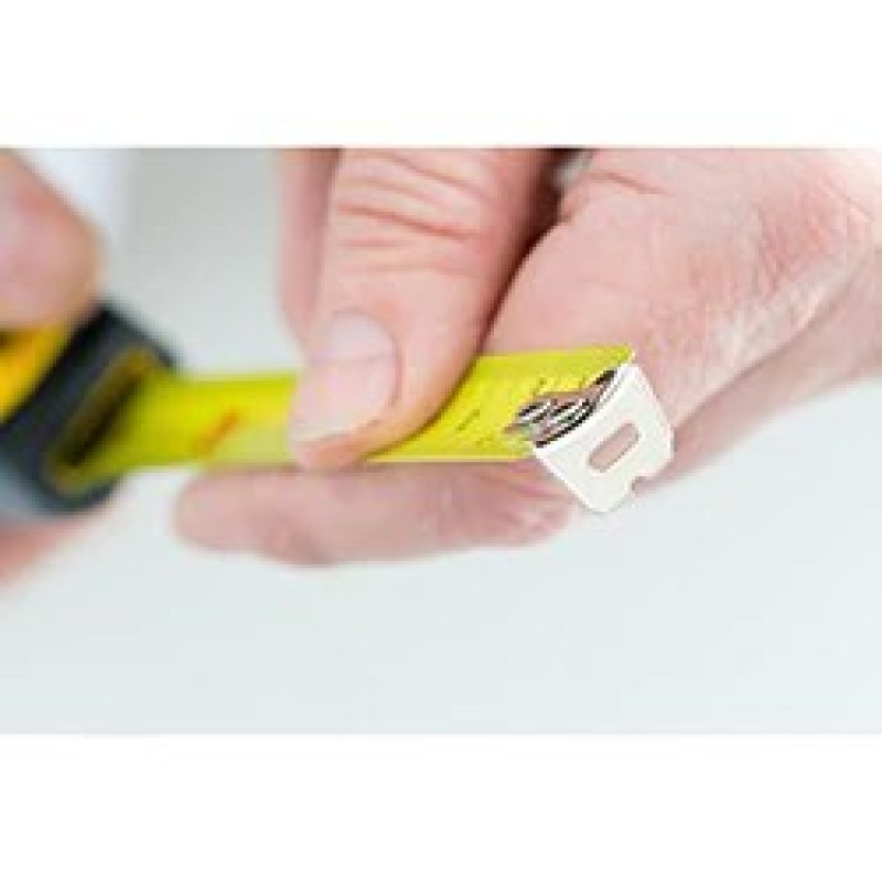 Размер 8 м x 25 мм, пластиковый корпус Stanley [0-30-657], защитный полимерный слой Tylon