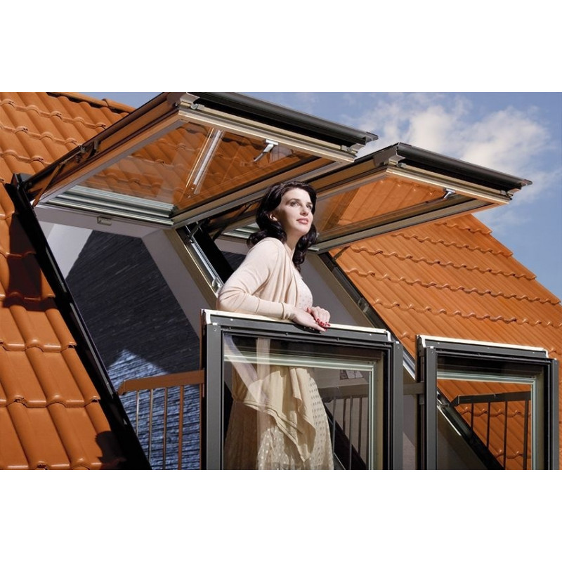 Дахове вікно FAKRO FGP-X P50 GREENVIEW – з піднятою віссю обертання та функцією балкону, без вентиляційного отвору