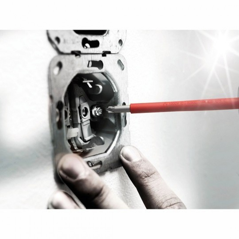 Комплект із 2 ручок зі змінними лезами для роботи під напругою, Kraftform Kompakt VDE 17 RA 1, Wera [05006618001] 2go