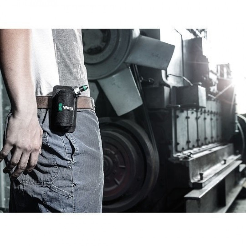 Пістолетна викрутка для біт 1/4 з тріскачкою та магазином + 6 біт [05051030001]