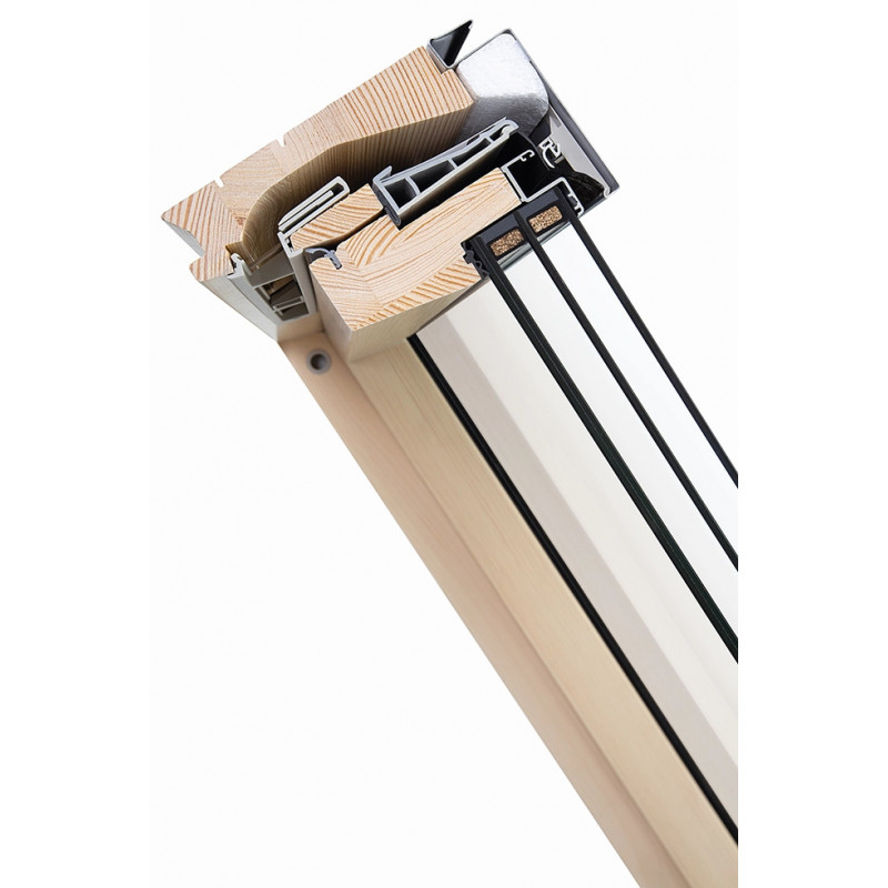 Електричне мансардне вікно FAKRO FTP-X P50 з Wi-Fi – натуральна сосна, керування за допомогою застосунку