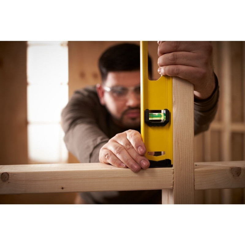 Уровень 120 см I-BEAM BASIC STANLEY [0-42-076], 3 колба