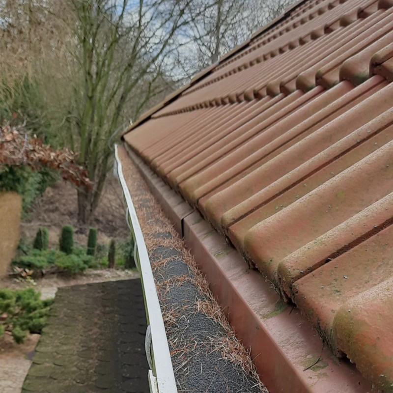 Фільтр для жолобів стандартний 125 пінопластовий прямокутний Optimum 10 м - губка для жолобів