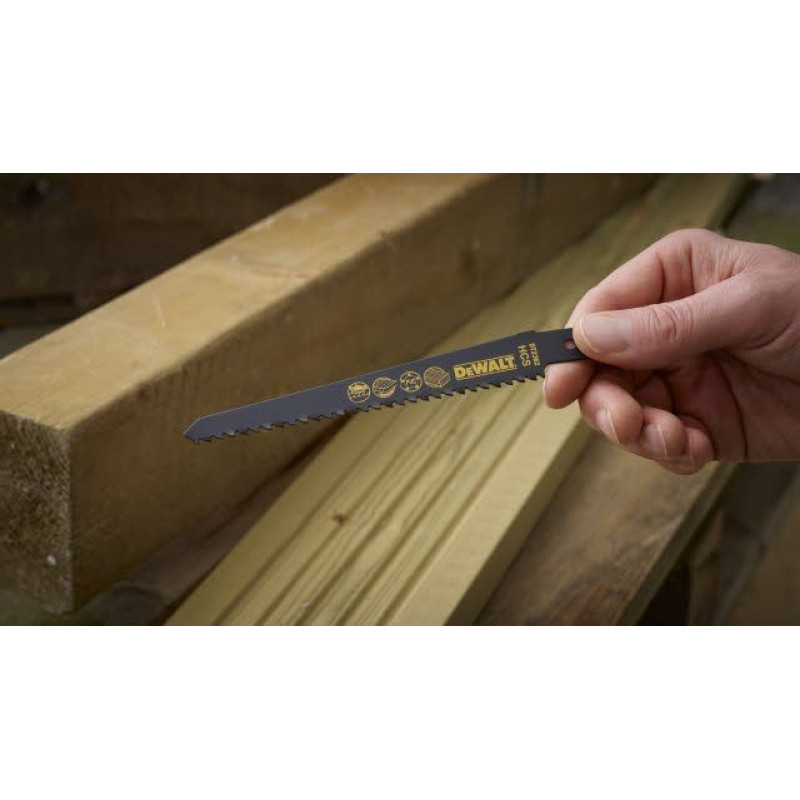 Набор из 5 полотен для возвратно-поступательной пилы HCS по дереву, 6 зубцов/дюйм, длина 152 мм, Dewalt [DT2362-QZ]