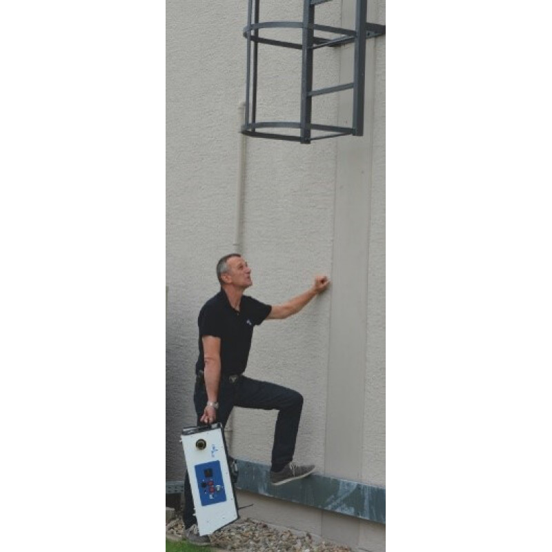 Генератор туману та диму Dölco RG 5 | Детектор диму – для виявлення протікань у дахах та інсталяціях