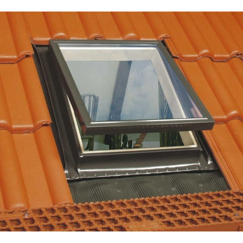 Даховий люк FAKRO WGT, одинарне загартоване скло