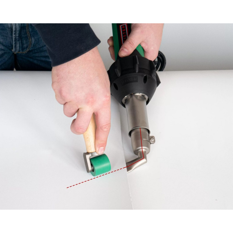 Шлицевая насадка Leister 20 мм, изогнутая 60°, левая (входное отверстие Ø32 мм)