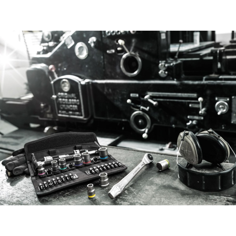 Набір із 29 торцевих ключів 3/8 8-19 мм та біт Zyklop Metal Wera 1/4 [05004048001]