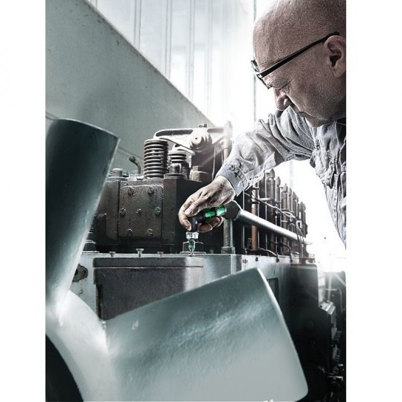 Зламана викрутка з магазином та тріскачкою, кріплення 1/4