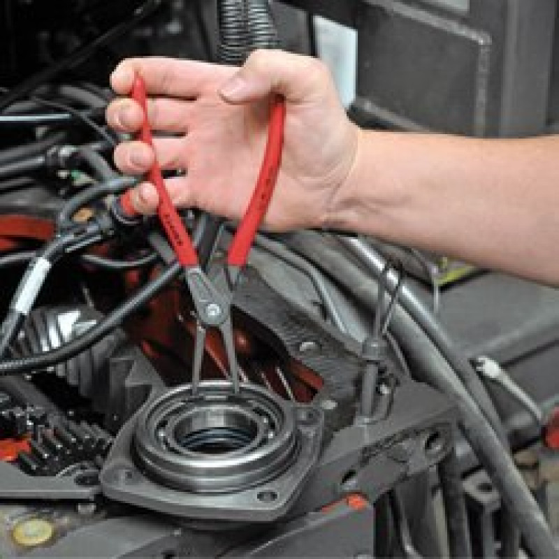 Плоскогубці для внутрішніх стопорних кілець, кутові 90º, діапазон 8-13 мм, KNIPEX [48 21 J01]