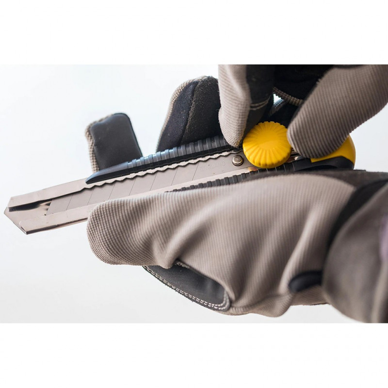 Нож Stanley 18 мм с ломаным лезвием, сменным лезвием и замком [1-10-418]