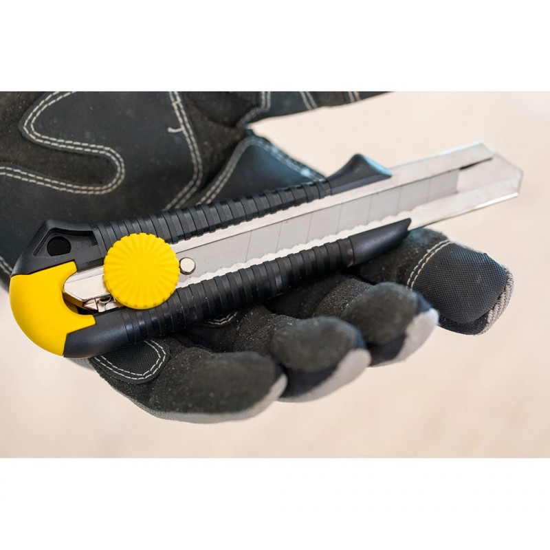 Нож Stanley 18 мм с ломаным лезвием, сменным лезвием и замком [1-10-418]